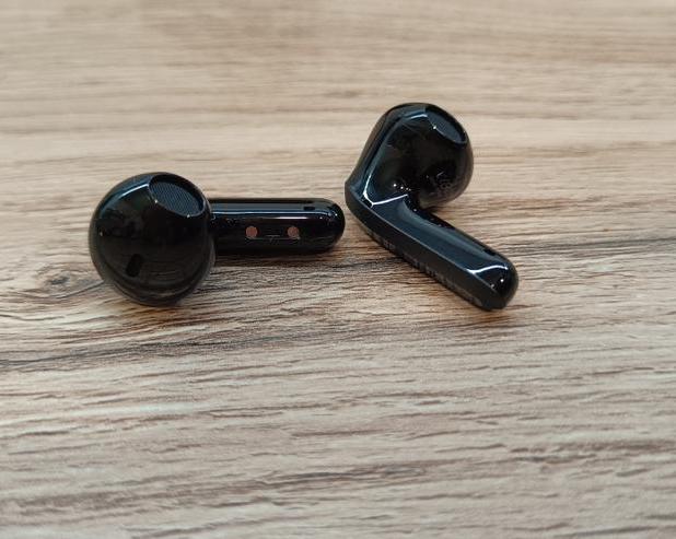 Обзор беспроводных наушников Xiaomi Redmi buds 6 Active с 30 часами автономной работы и удобным приложением / Аудио и звук / iXBT Live
